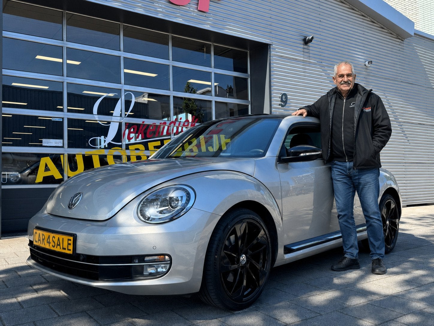 Volkswagen Beetle 1.4 TSI Sport 160PK - Navigatie I Airco I, Voorwielaandrijving, Stof, 4 cilinders, Origineel Nederlands