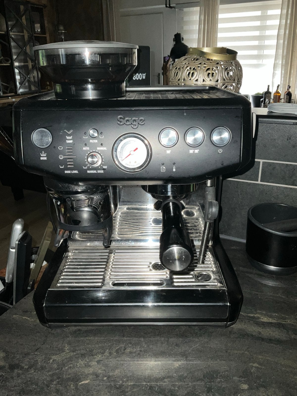 Sage Barista Express Impress Espressomachine Zwart, Ophalen, Afneembaar waterreservoir, Espresso apparaat, Koffiebonen
