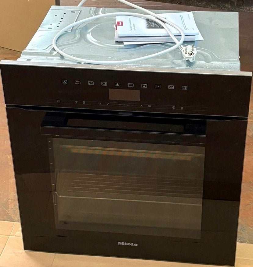Miele, DGC 7450 oven is 1 maandje gebruikt dus nog nieuw., Ophalen, Hete lucht, Nieuw, Oven met grill