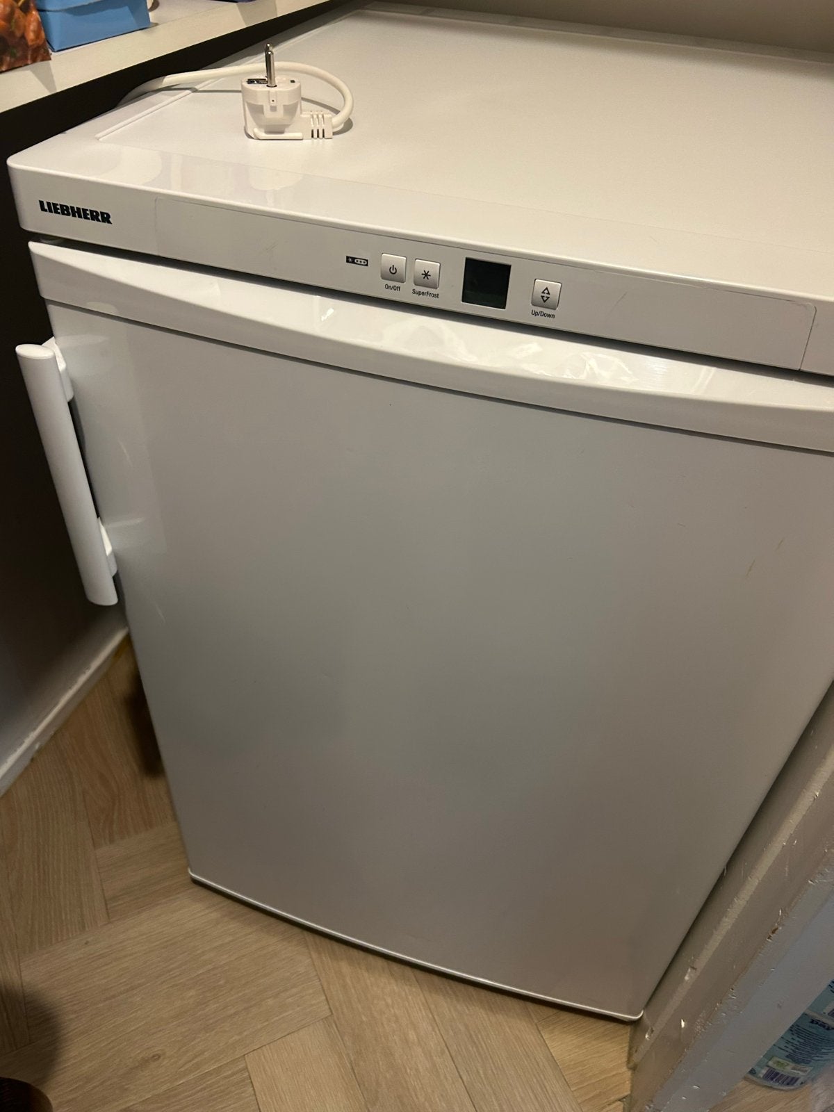 Liebherr vriezer - Compact en efficiënt, Witgoed en Apparatuur, Gebruikt, Minder dan 60 cm, Vrijstaand, Ophalen