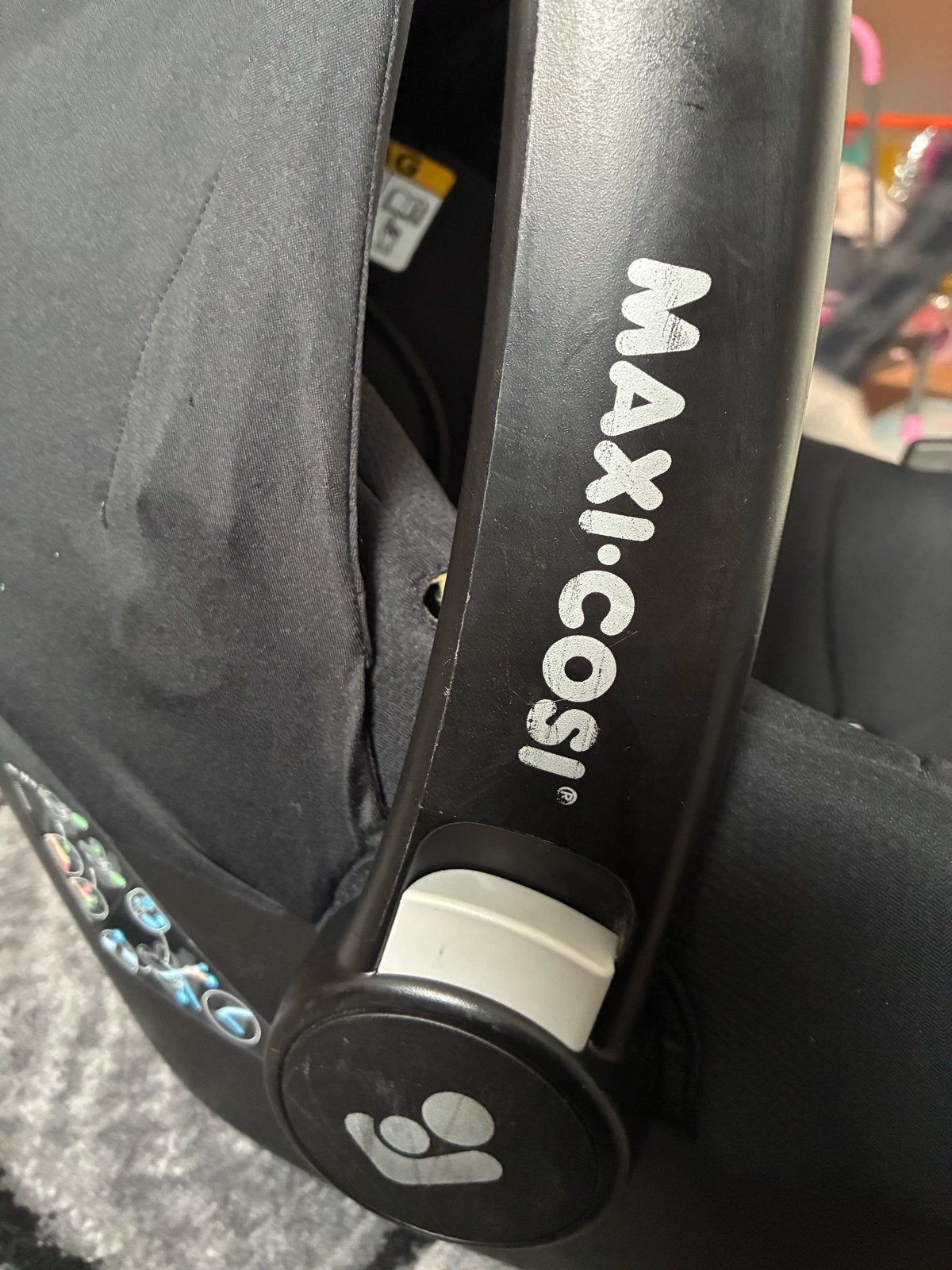 Maxi-Cosi CabrioFix i-Size Autostoeltje - Zwart, Autogordel, Zo goed als nieuw, 0 t/m 13 kg, Maxi-Cosi