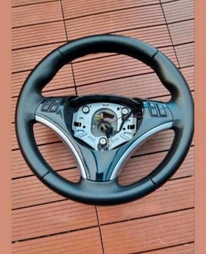 NETTE SPORTSTUUR PIANO BLACK AFDEK BMW E90 E91 E92 E93, Ophalen of Verzenden