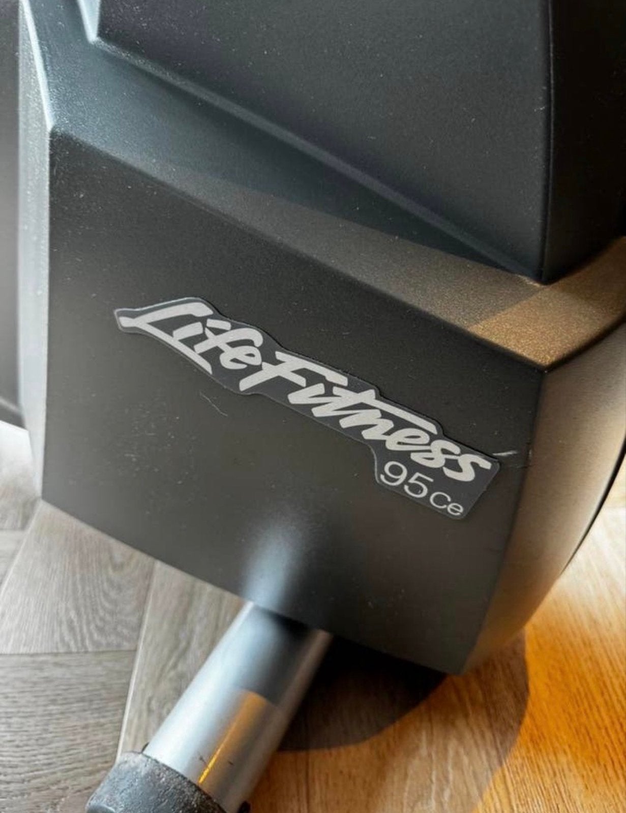 Life Fitness 95Ce Hometrainer - Professionele Kwaliteit, Ophalen, Zo goed als nieuw, Metaal, Benen