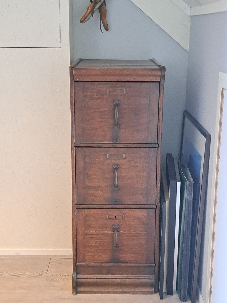 Antieke dossierkast / archiefkast / ladenkast, Ophalen