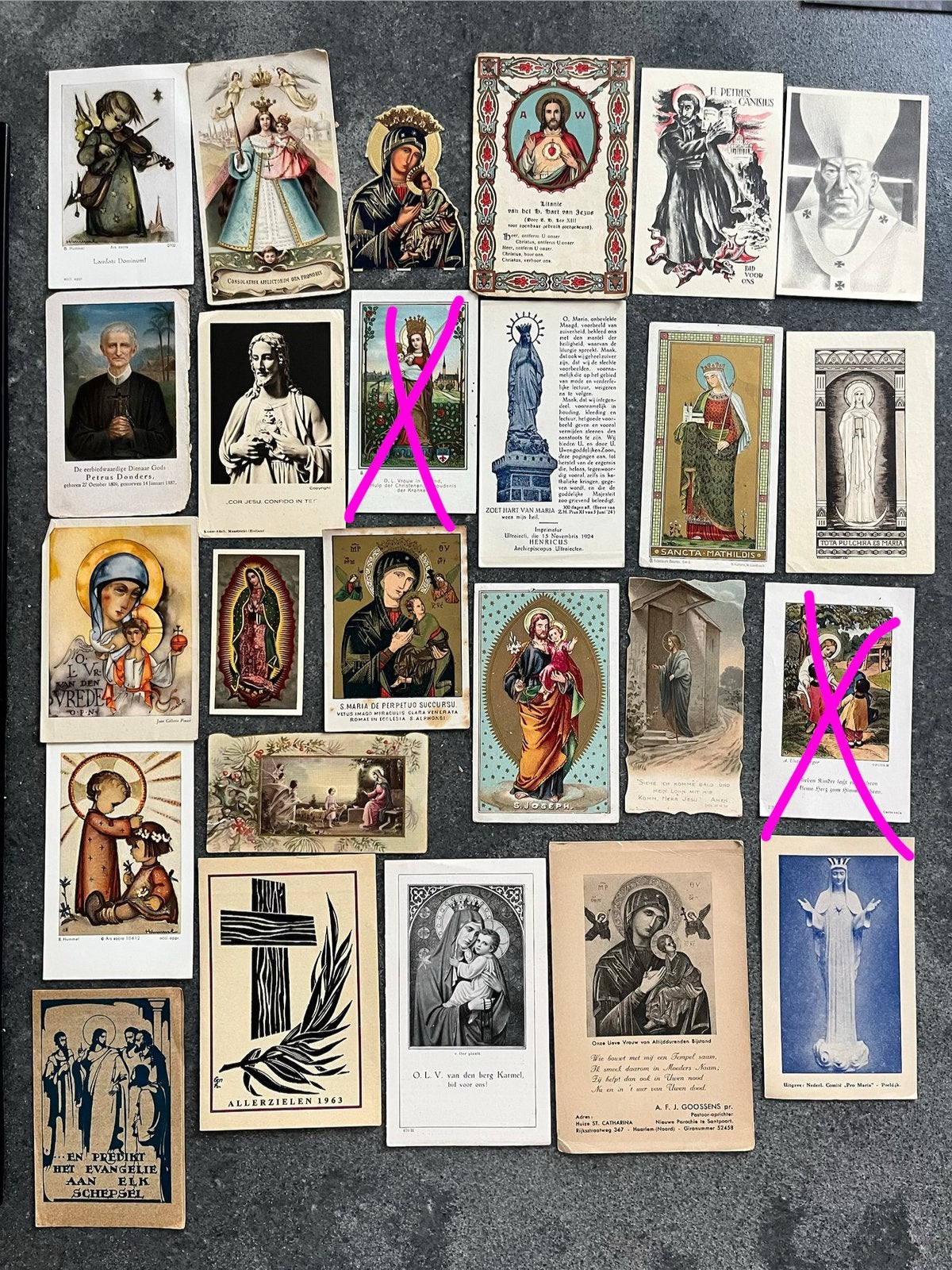 57 stuks religieuze bidprentjes en devotieprentjes > 1902, Ophalen of Verzenden