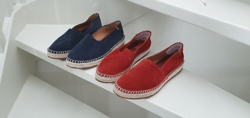Nieuw El Naturalista leren espadrilles blauw en rood maat 40, Blauw, Nieuw, Espadrilles of Moccasins, El Naturalista