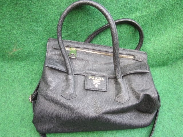 zwarte prada dames tas/ 34-29-15cm/handvat en verstelbare, Sieraden, Tassen en Uiterlijk, Tassen | Damestassen, Ophalen of Verzenden