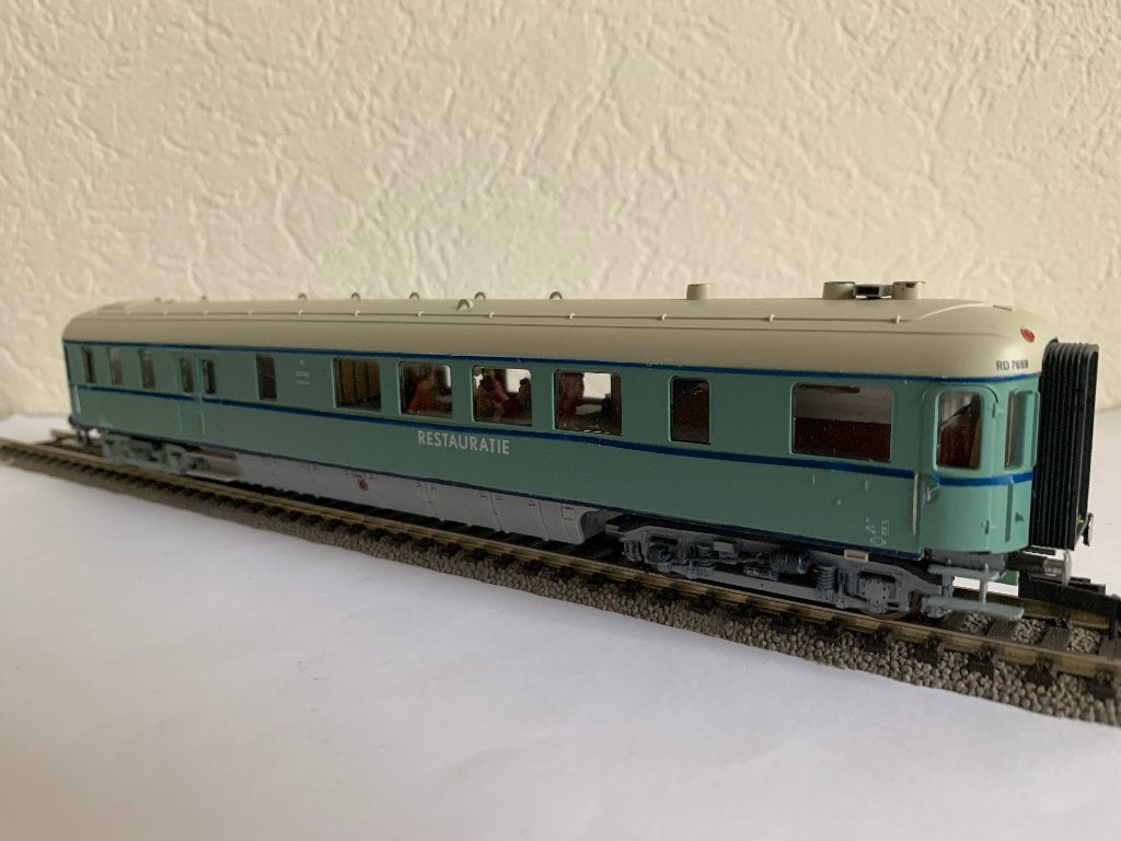 Roco – 4 NS Plan D met passagiers en verlichting, Hobby en Vrije tijd, Wisselstroom, Wagon, Ophalen of Verzenden, Roco