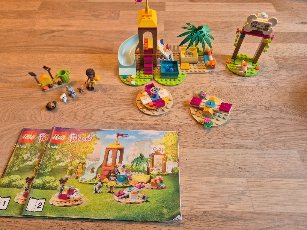 Lego friends hondenspeeltuin 41698, Gebruikt, Lego, Friends, Ophalen of Verzenden