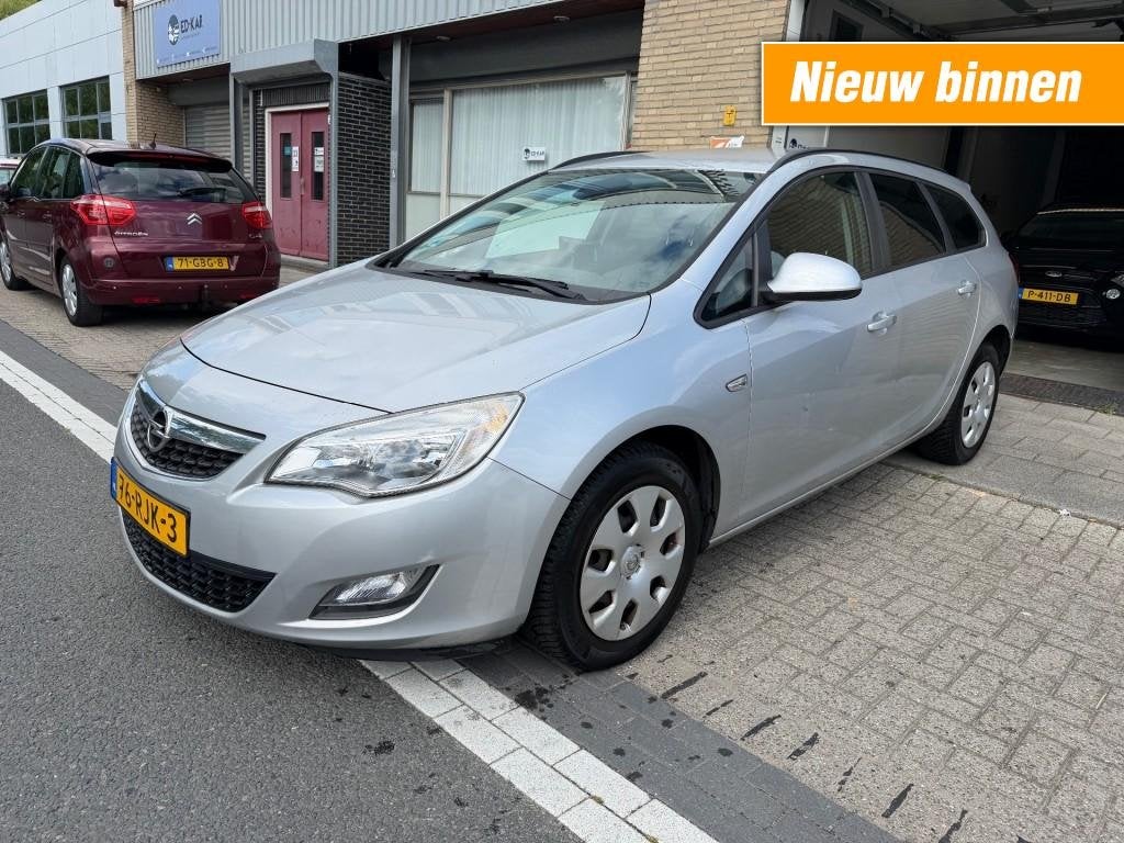Opel ASTRA 1.4 Edition AIRCO RIJDT GOED MEENEEM PRIJS NAP AP, Euro 5, 101 pk, Gebruikt, 4 cilinders