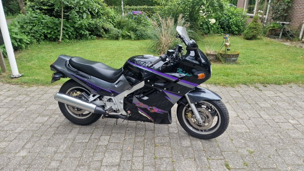 Suzuki gsx1100f topstaat, Motoren, Occasion, 4 cilinders, Motorrijbewijs A, Bedrijf