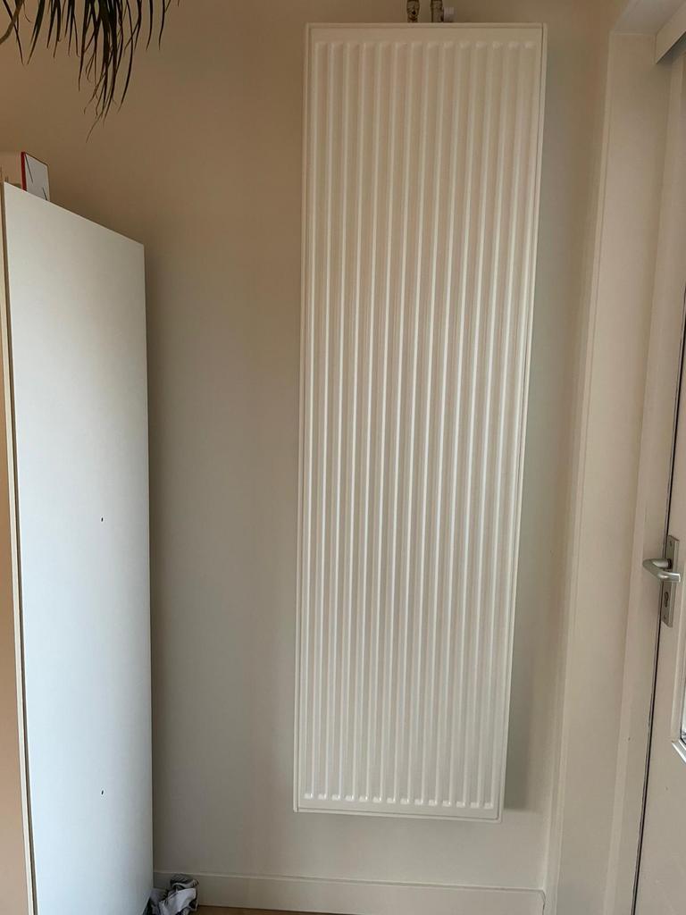 Nieuwe Radiator, Doe-het-zelf en Verbouw, Verwarming en Radiatoren, Radiator, Minder dan 60 cm, Ophalen of Verzenden, Zo goed als nieuw
