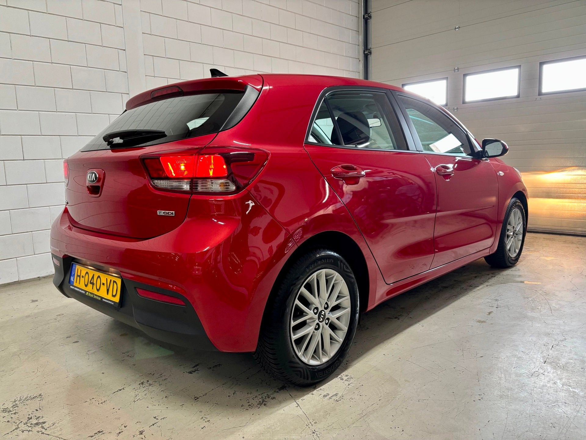 Kia Rio 1.0 TGDI DynamicLine Bj.20|Camera|Carplay|Airco|Deal, Voorwielaandrijving, Dealer onderhouden, Gebruikt, 49 €/maand