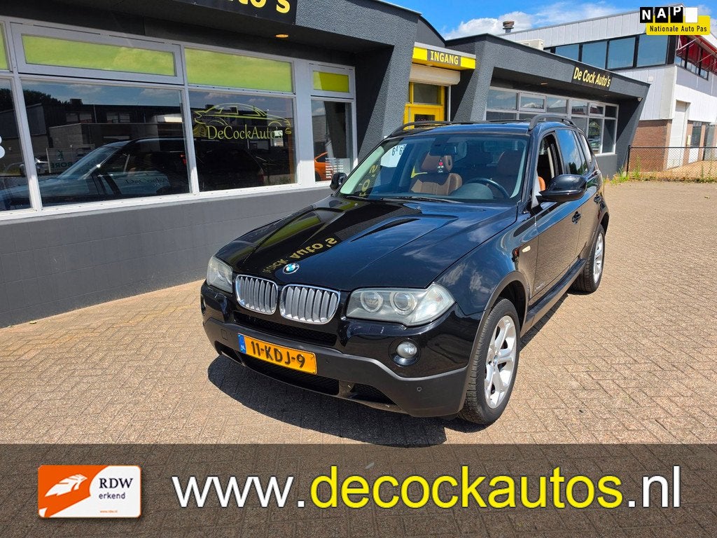 BMW X3 2.0i, Auto's, BMW, 4 cilinders, 150 pk, Zwart, Bedrijf