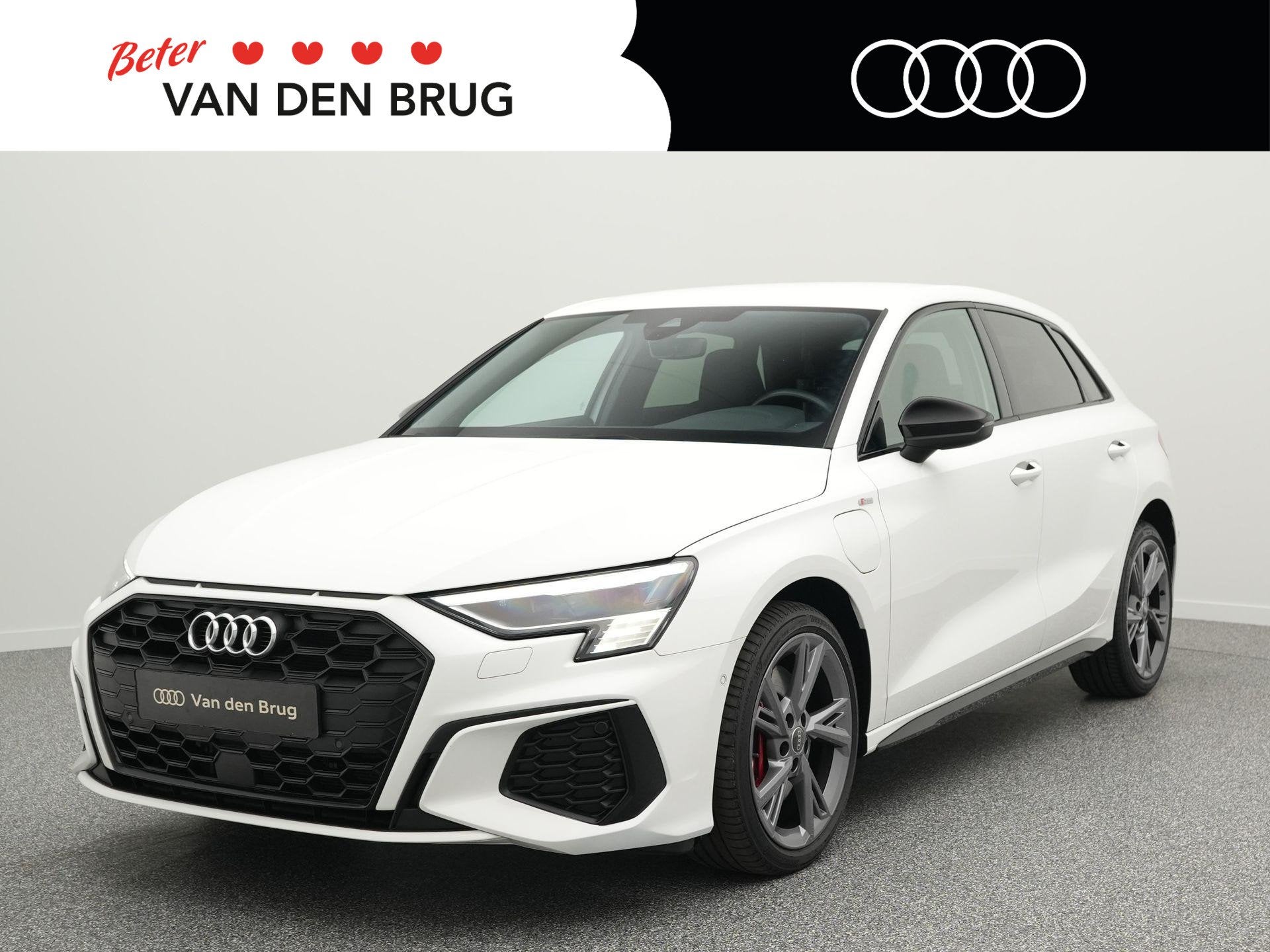 Audi A3 Sportback S-line 45 TFSI e 245 PK Competition | Matr