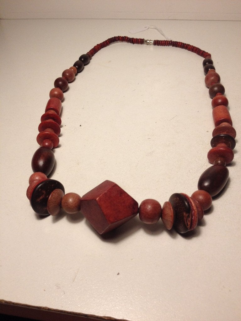 houten ketting met bruinen kleuren, Verzenden, Zo goed als nieuw, Bruin, Overige materialen