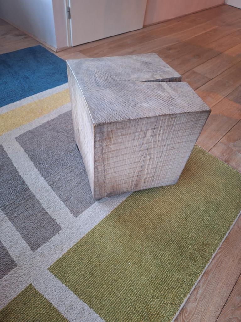 Massief eiken houten blok op wieltjes, Ophalen, Minder dan 50 cm, Gebruikt, Minder dan 50 cm