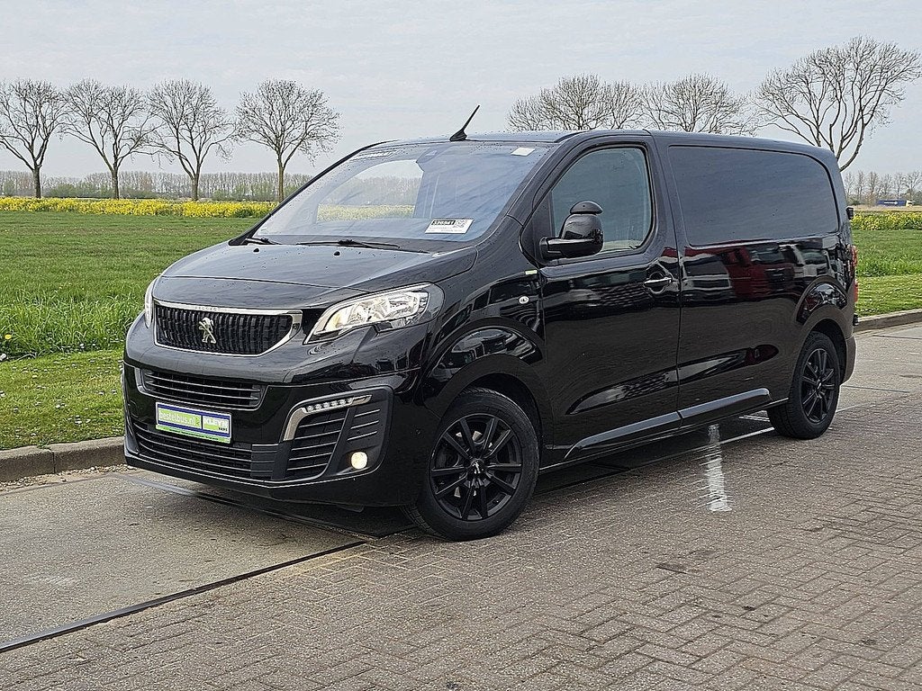 PEUGEOT EXPERT 2.0 l2 177pk automaat!, Automaat, Gebruikt, Zwart, Bedrijf