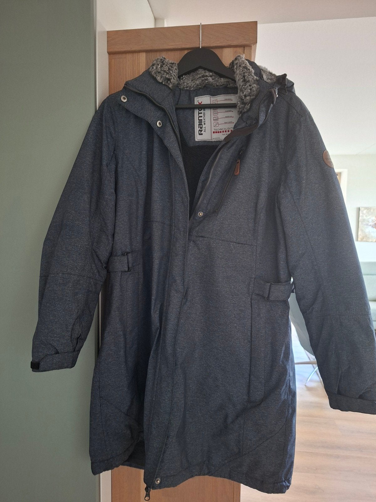 Warme gevoerde dames winterjas, maat 44, regendicht, Kleding | Dames, Blauw, Maat 42/44 (L), Ophalen of Verzenden, Raintex