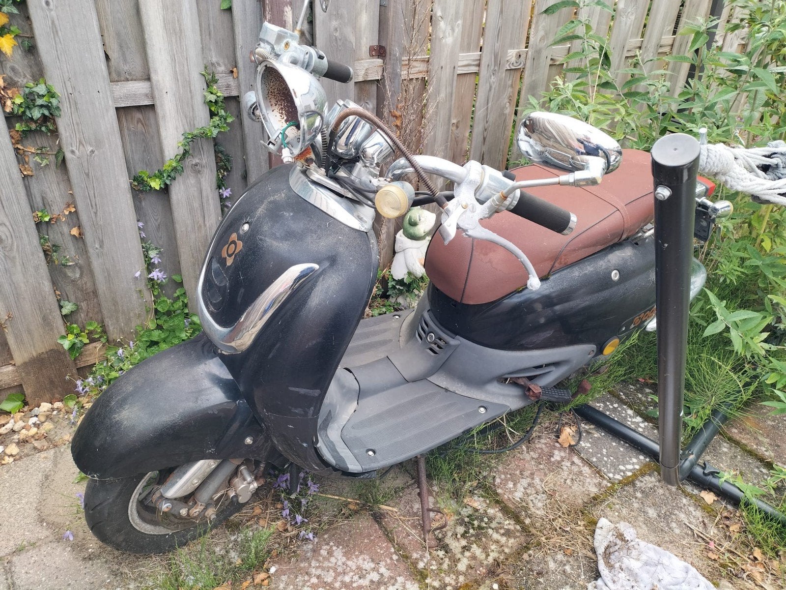 gratis, Fietsen en Brommers, Snorfietsen en Snorscooters, Ophalen, Gebruikt, Benzine, Overige merken