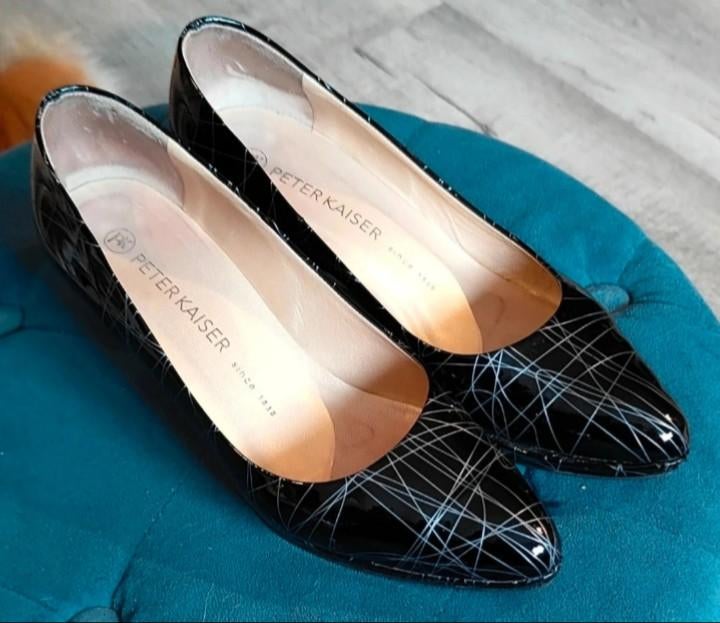 Klassieke zwarte dames pumps met grafisch patroon Peter Kais, Ophalen of Verzenden, Zo goed als nieuw, Zwart