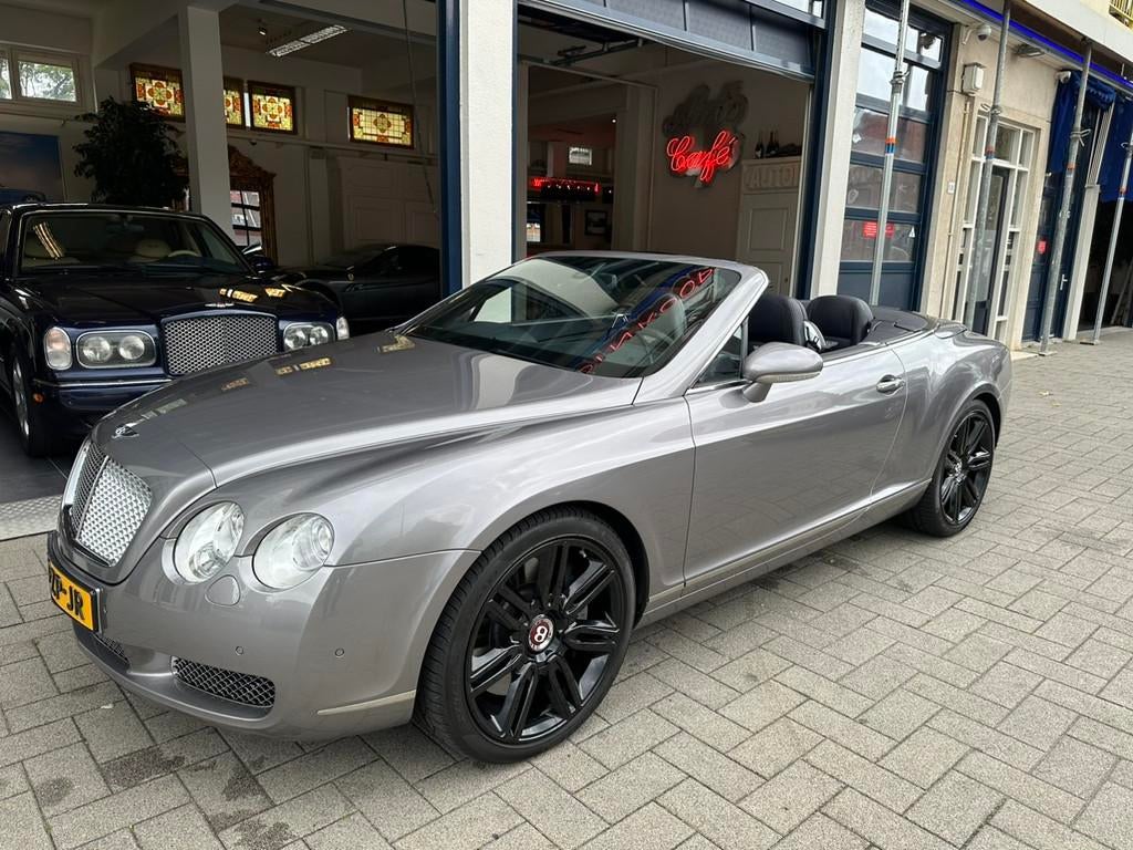 Bentley Continental GTC 6.0 W12 ORIGINEEL NL AUTO. NIEUWE VE, Auto's, Automaat, Gebruikt, 4 stoelen, Bedrijf