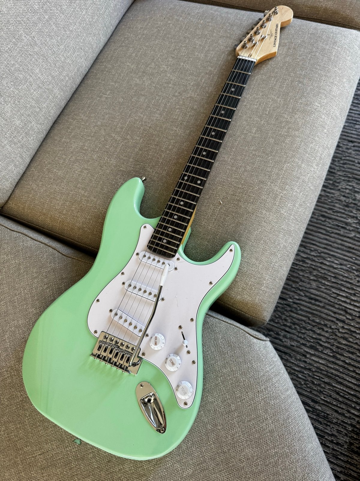Lintage Guitars Stratocaster - Zo goed als nieuw, Ophalen of Verzenden, Zo goed als nieuw, Solid body, Overige merken