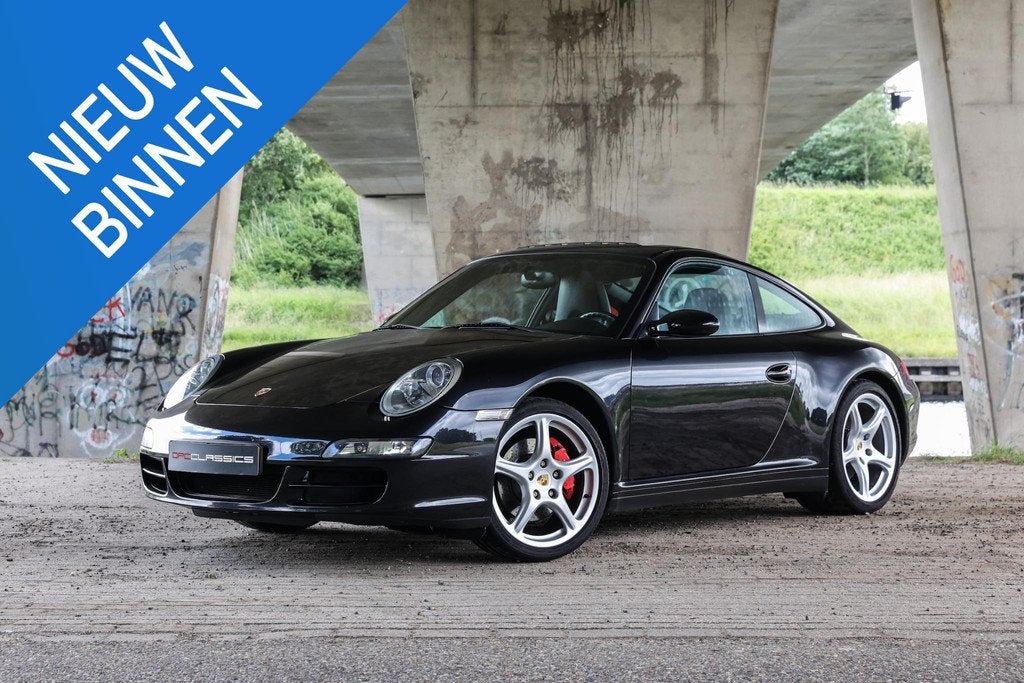 Porsche 911 997 3.8 Carrera 4S Coupé, Automaat, 1490 kg, Zwart, 4 stoelen