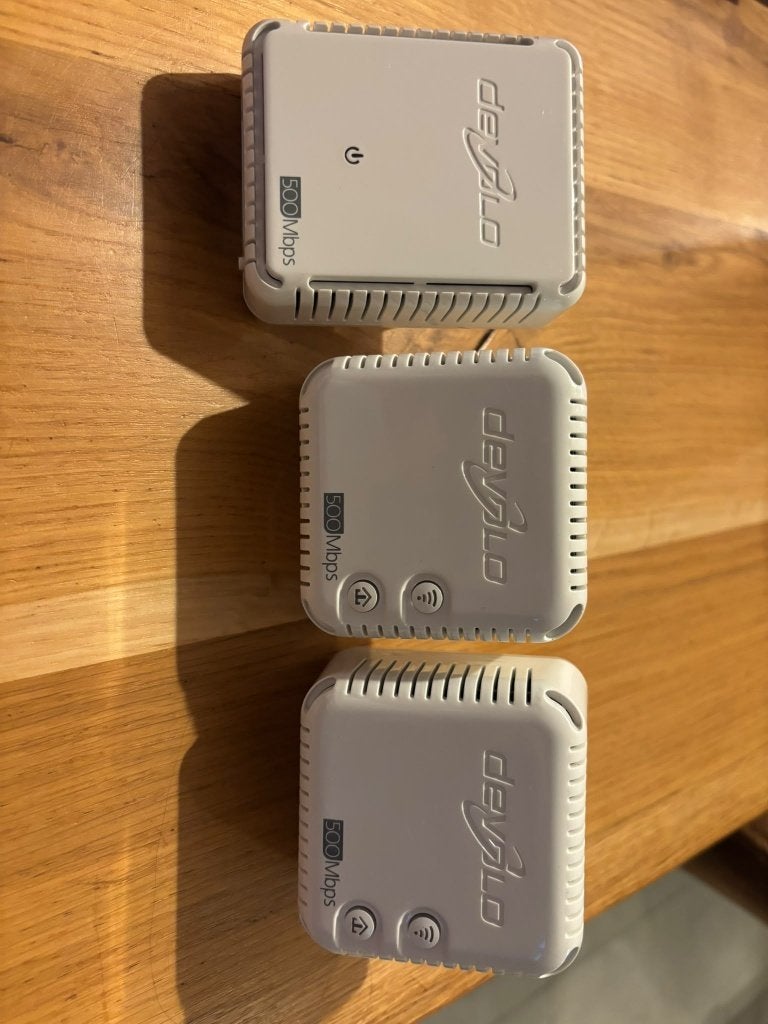 Devolo dLAN 500 WiFi – 3 Powerline adapters, Computers en Software, Ophalen of Verzenden, Zo goed als nieuw, Devolo.