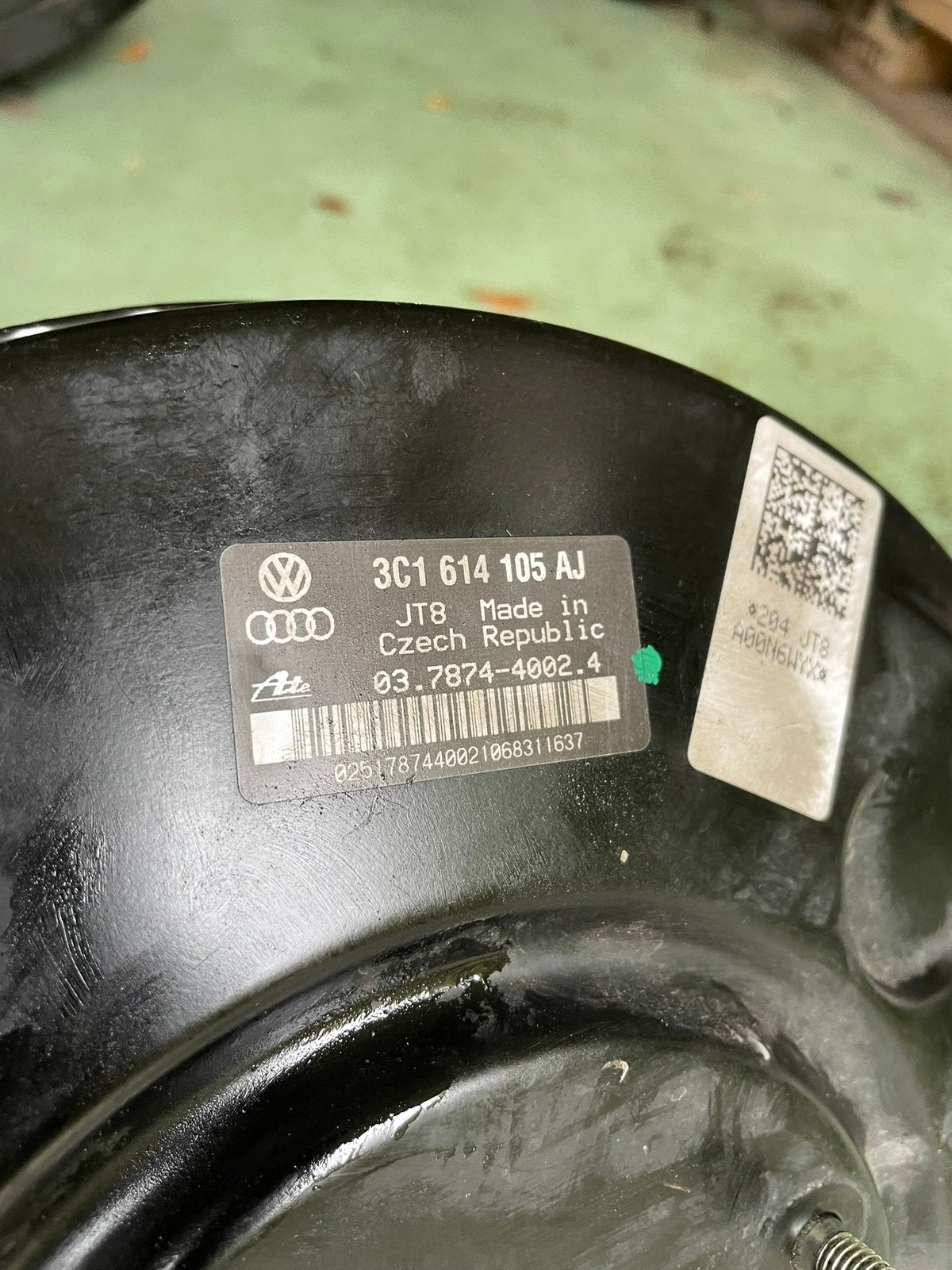 VW Passat OEM 3C1614105AJ rembekrachtiger, Auto-onderdelen, Ophalen of Verzenden, Gebruikt, Volkswagen
