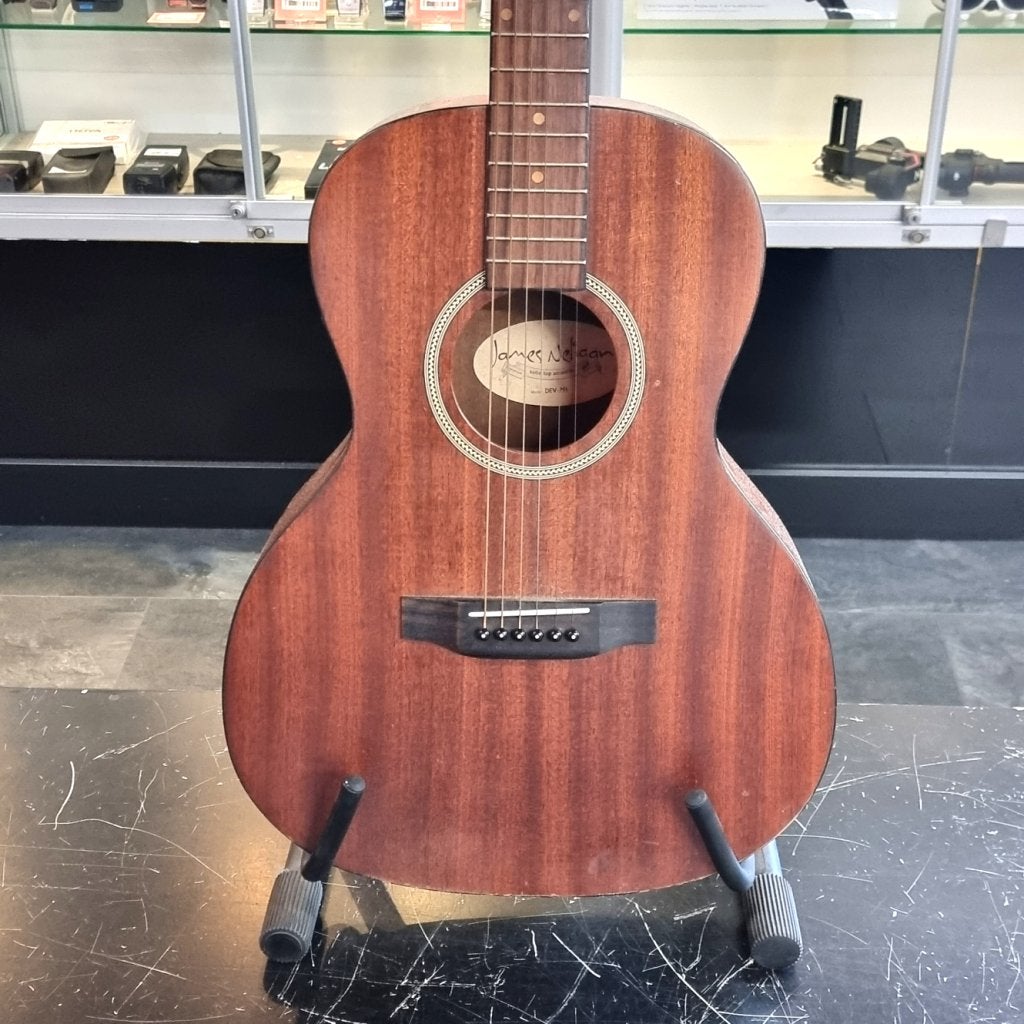 James Neligan DEV PVI Western Gitaar, Flex Ltd., Zo goed als nieuw, https://flex.com/contact-us, Nobelstraat 10, 5807 GA Oostrum LB, Limburg, Nederland
