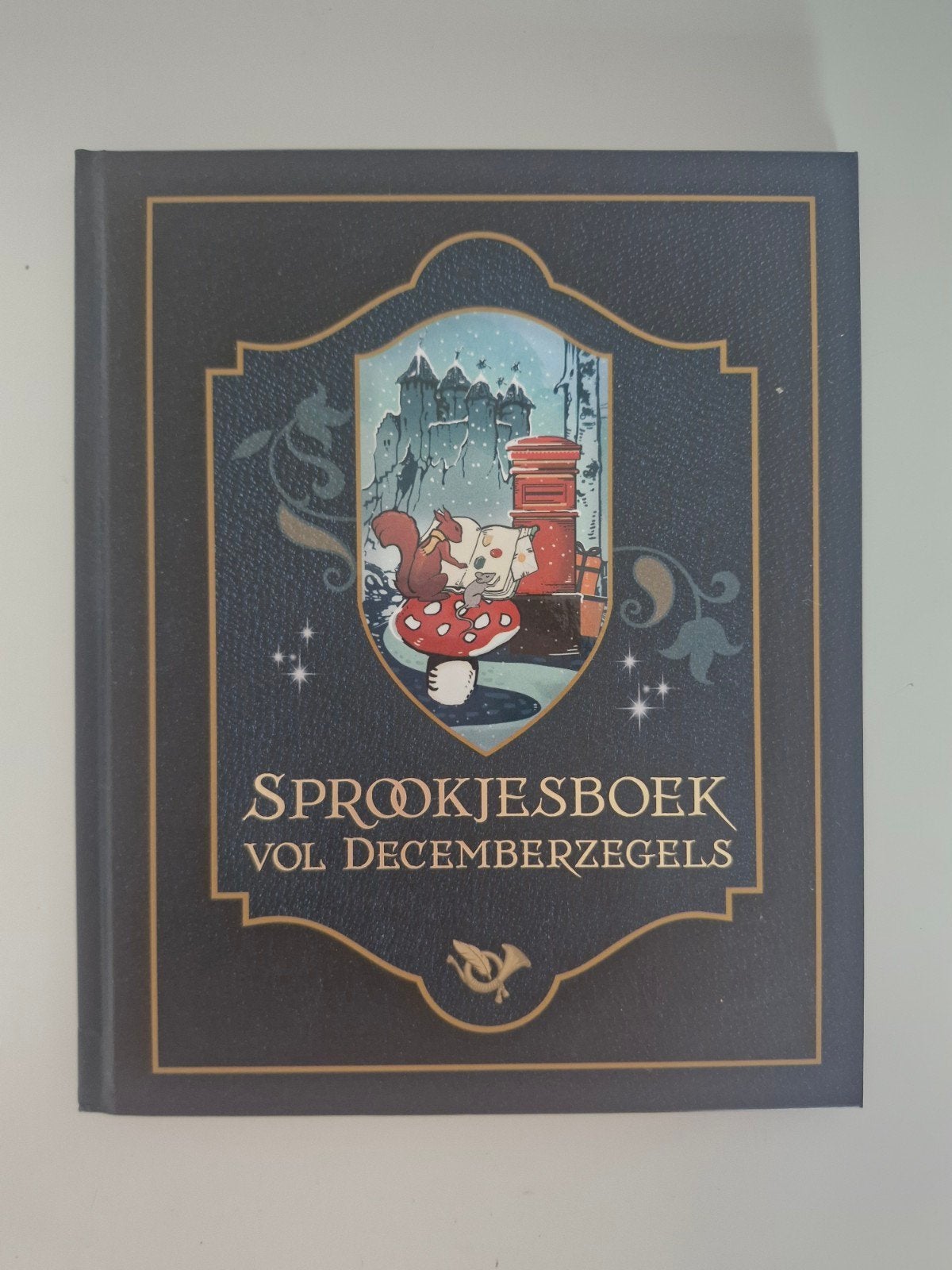 Sprookjesboek Vol Decemberzegels - Nieuw, Ophalen of Verzenden, Zo goed als nieuw, Overige typen