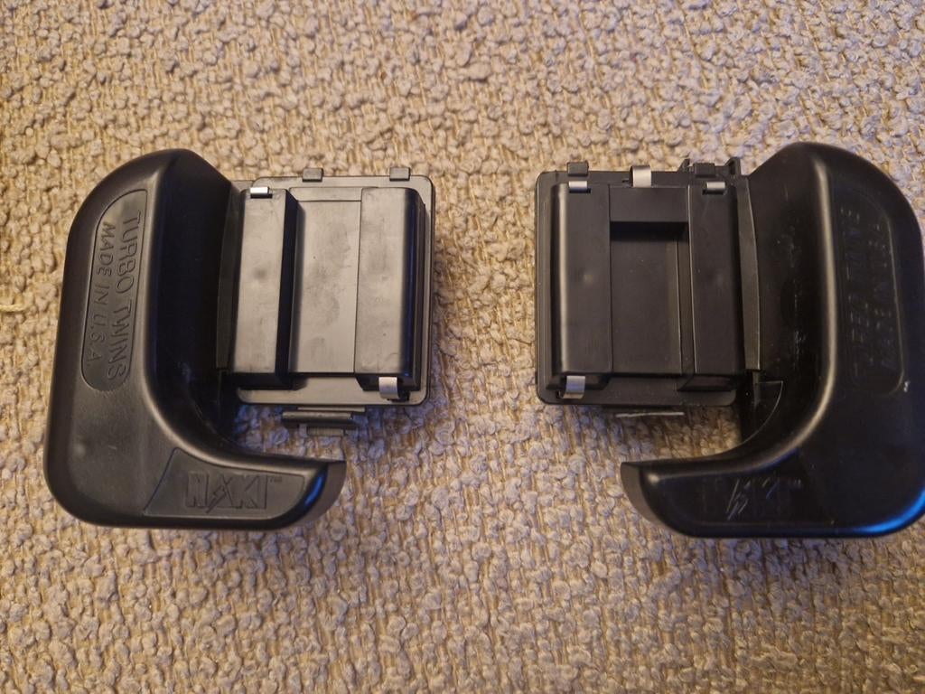 Sega Game Gear Turbo Twins grips, Spelcomputers en Games, Spelcomputers | Sega, Ophalen of Verzenden, Gebruikt, Zonder controller