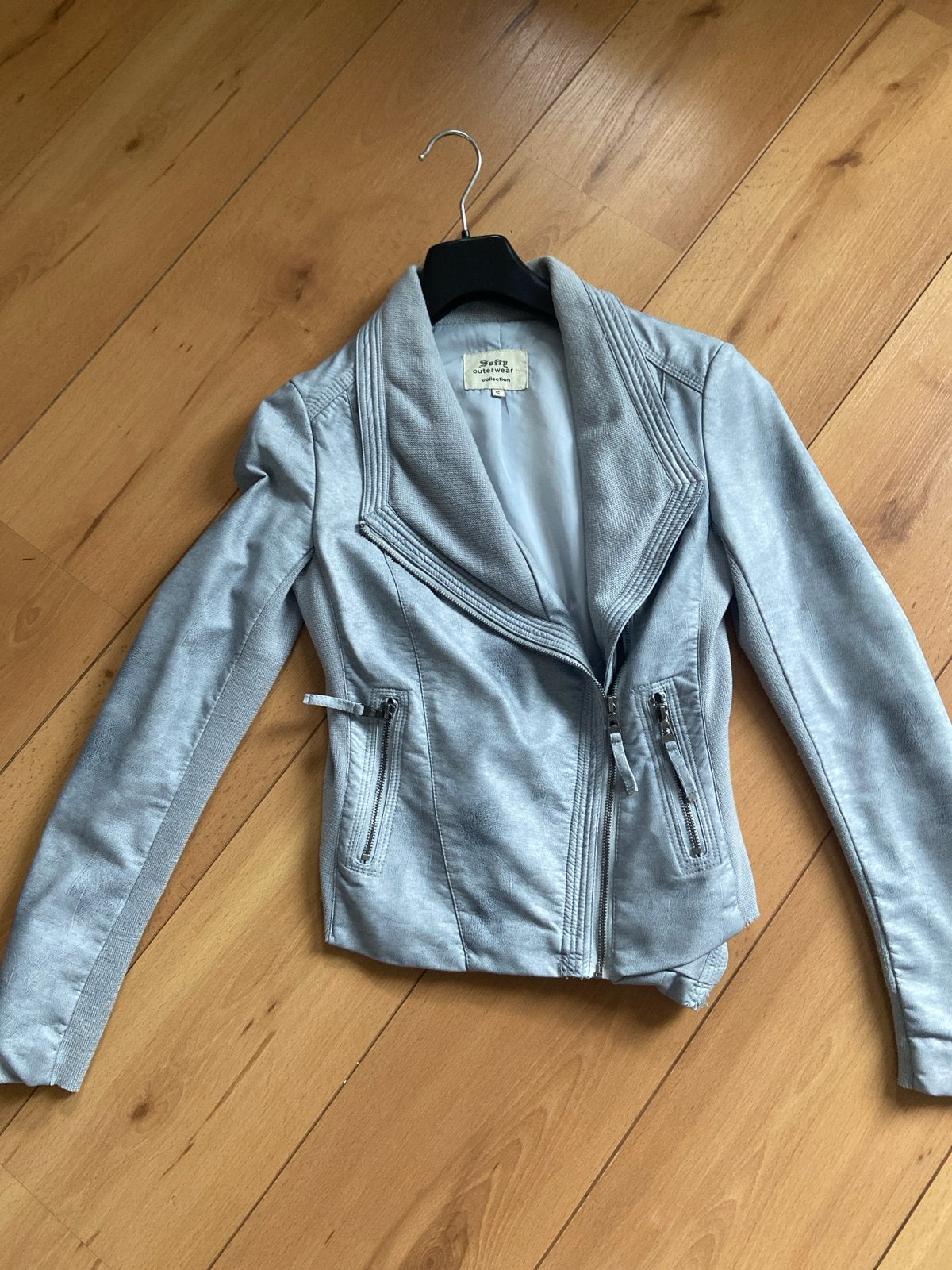 Softy Outerwear Collection Jasje Maat S, Kleding | Dames, Ophalen, Zo goed als nieuw, Maat 36 (S), Grijs