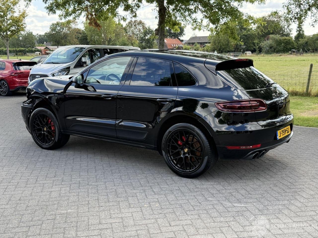 Foto 7 van Porsche Macan 3.0 GTS AWD / Panorama / Leer (bj 2017)
