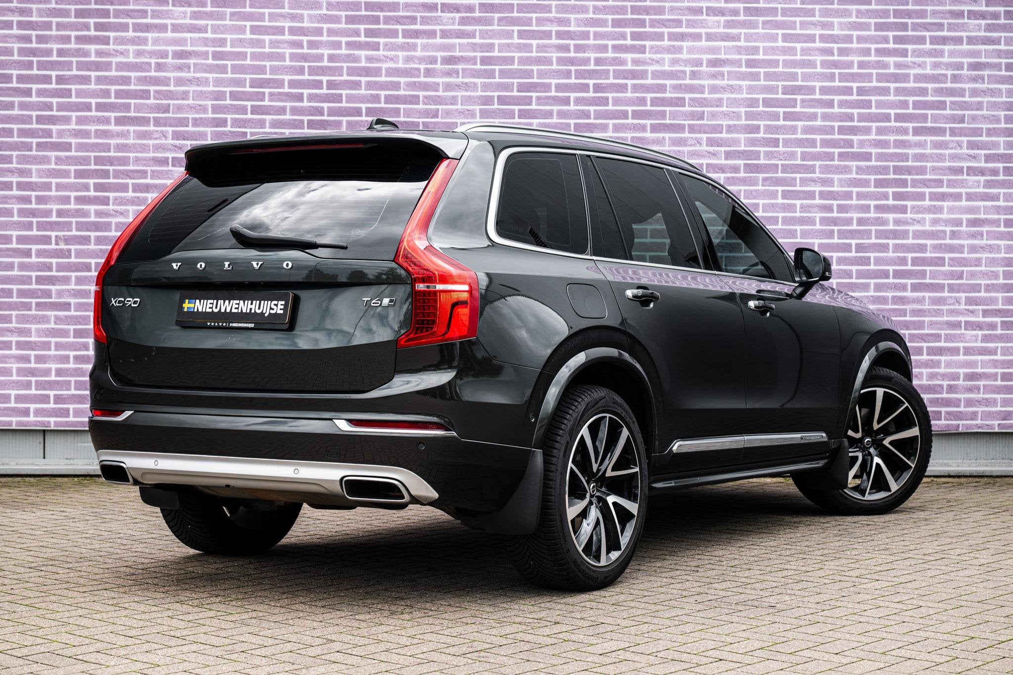 Volvo XC90 2.0 T6 AWD Inscription | Luchtvering | Harman/Kar, 12 maanden, Gebruikt, Euro 6, 7 stoelen