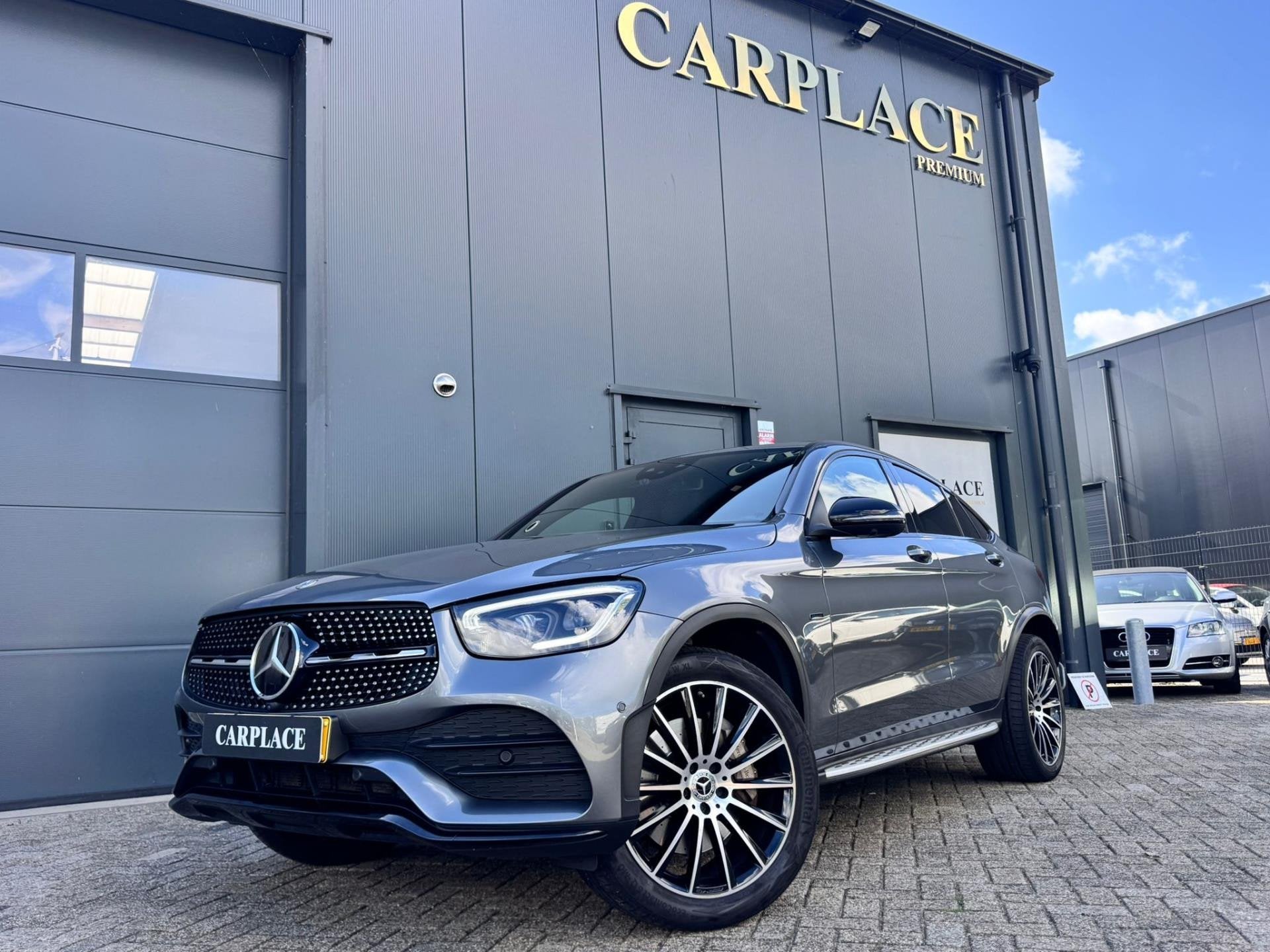 Mercedes-Benz GLC-klasse Coupé 300e 4MATIC Premium Plus, Auto's, Automaat, Euro 6, 4 cilinders, 2000 kg