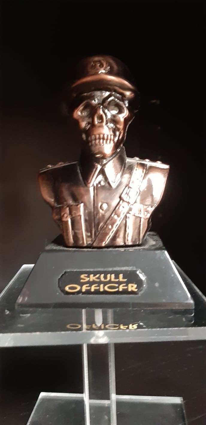 Skull Officer beeldje - Uniek decoratiestuk, Ophalen of Verzenden, Zo goed als nieuw, Overige typen