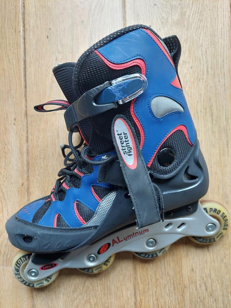 Skeelers heren maat 44 (Streetfighter) incl. beschermers, Sport en Fitness, Heren, Zo goed als nieuw, Inline skates 4 wielen, Ophalen