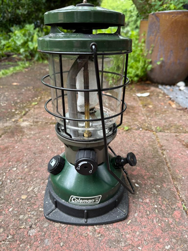 Coleman North Star benzine kampeerlamp, Ophalen, Gebruikt