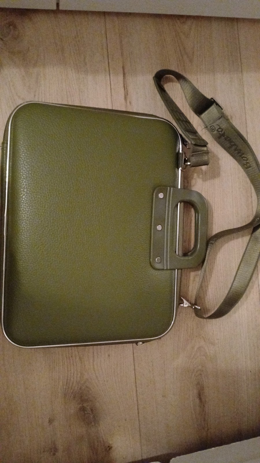 groene laptoptas met afneembare schouderband, Ophalen, Groen, 15 inch, Nieuw