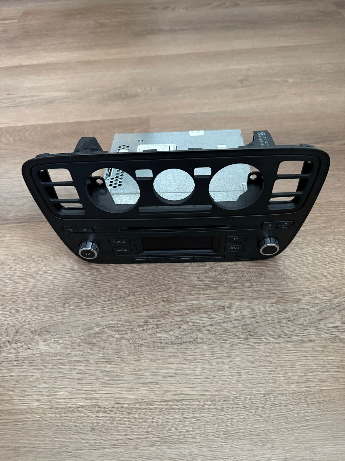 VW Up! /Skoda CitiGo / Seat Mii Radio met frame, Ophalen of Verzenden, Zo goed als nieuw