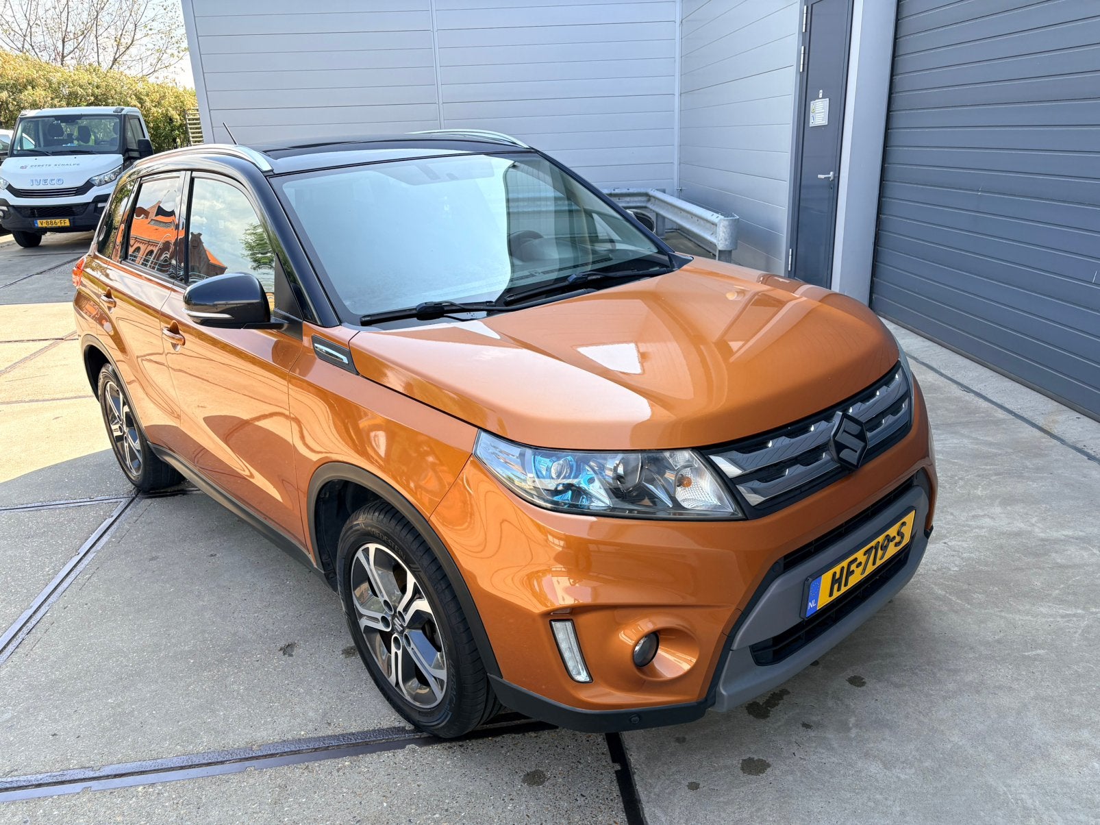 Suzuki Vitara comfort airco pano trekhaak cruise navi camera, Auto's, Voorwielaandrijving, 40 €/maand, 400 kg, Leder en Stof