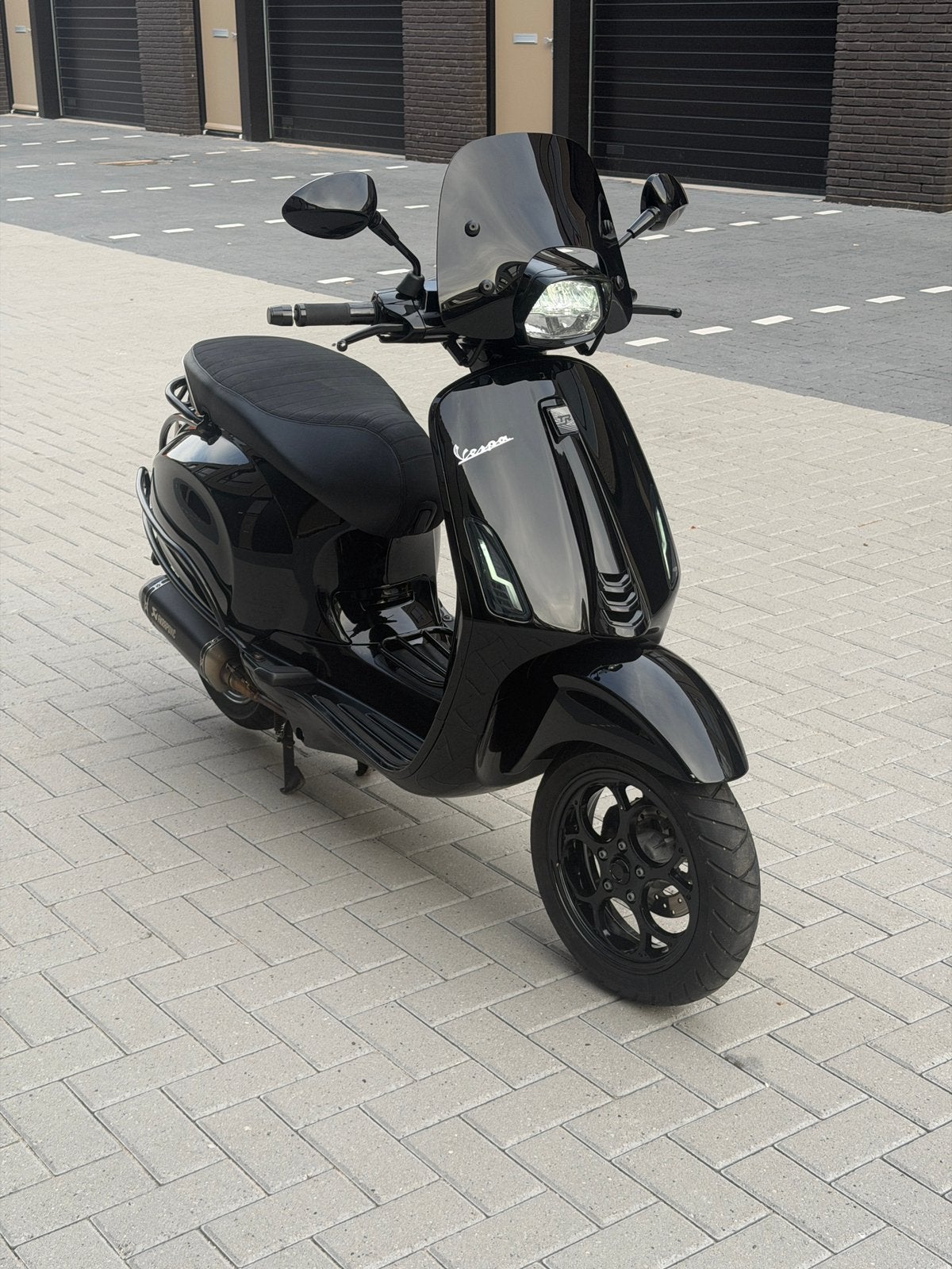 Vespa sprint 2023 E5! Brom! Full malossi 80cc ! Akrapovic!, Overige modellen, Ophalen of Verzenden, Zo goed als nieuw, Benzine