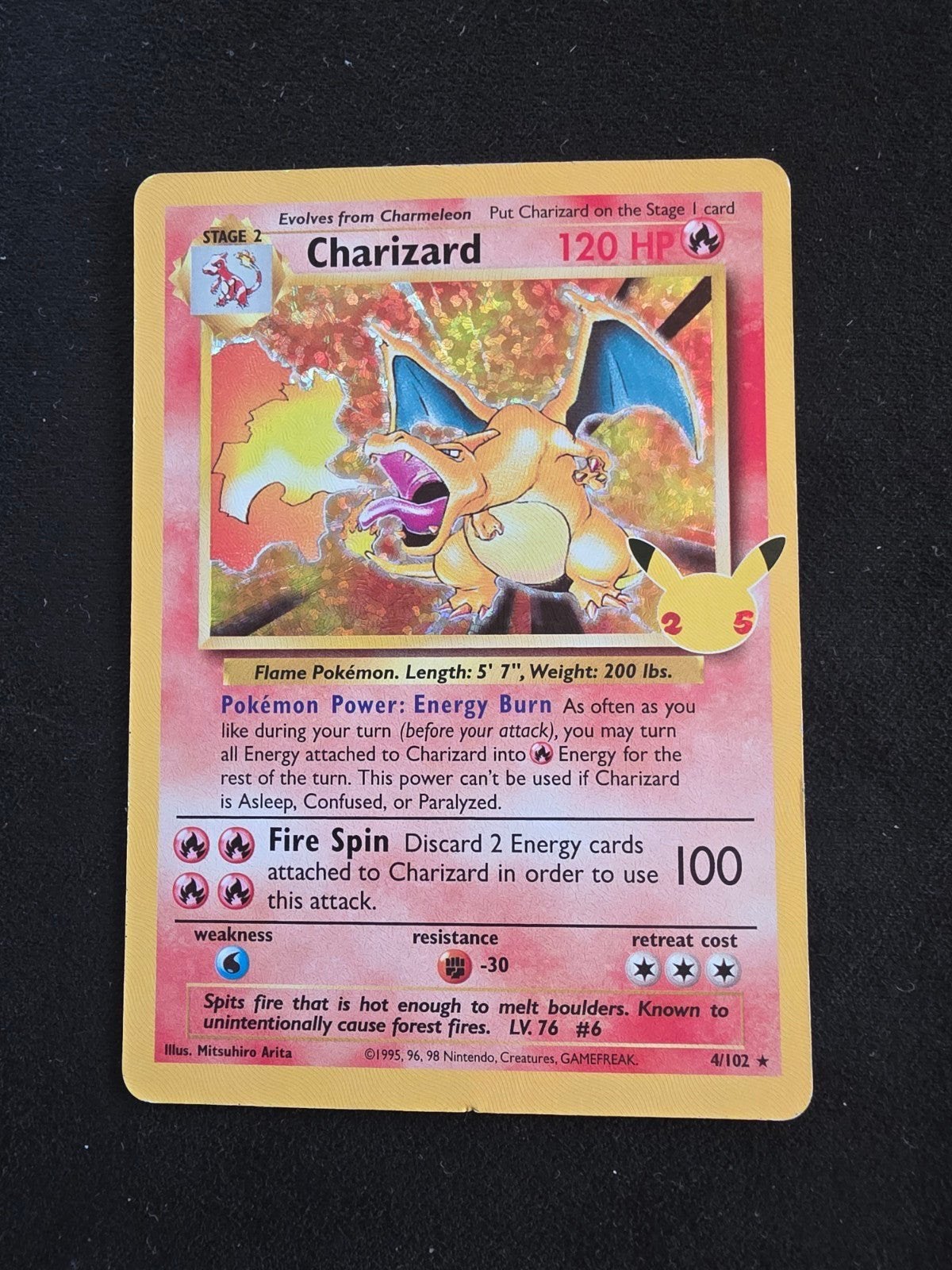 Pokémon: Charizard Celebrations 25th, Ophalen of Verzenden, Zo goed als nieuw
