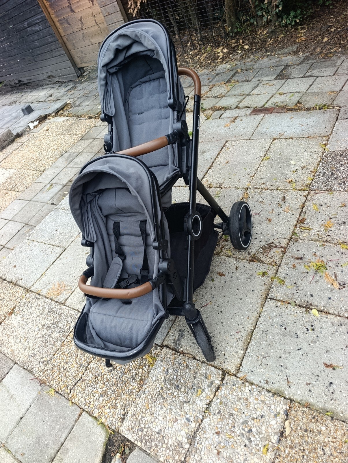 Tweeling kinderwagen - nog goed bruikbaar, Gebruikt, Duowagen, Ophalen of Verzenden, Kinderwagen
