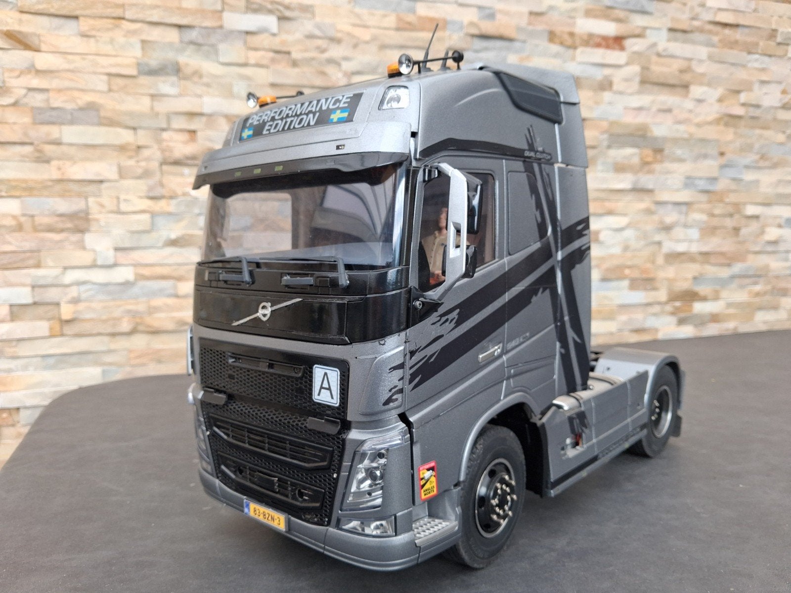 tamiya 1:14 rc truck, Hobby en Vrije tijd, Modelbouw | Radiografisch | Auto's, Gebruikt, Schaal 1:14, Auto onroad, RTR (Ready to Run)