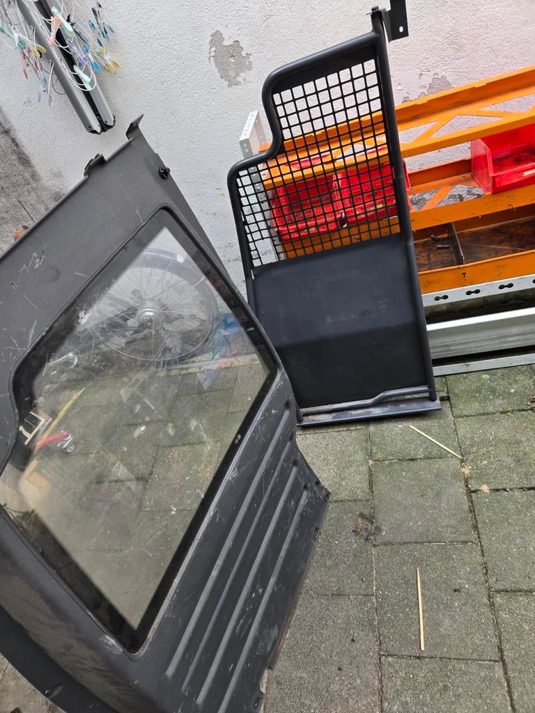 Tussenschot met draaideur voor Volkswagen Caddy 2005-2015, Ophalen of Verzenden