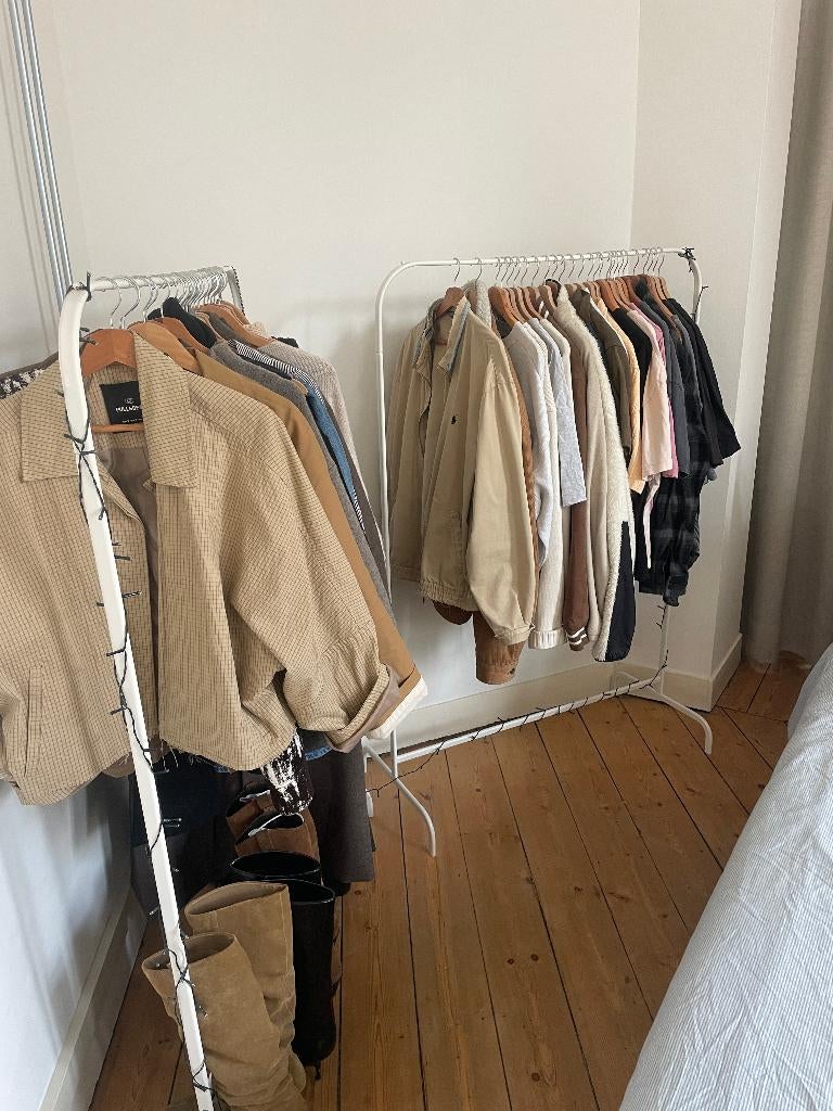 Clothing Rack / Clothes Rail – White - IKEA – Maastricht, Kleding | Dames, Kledingrekken, Ophalen
