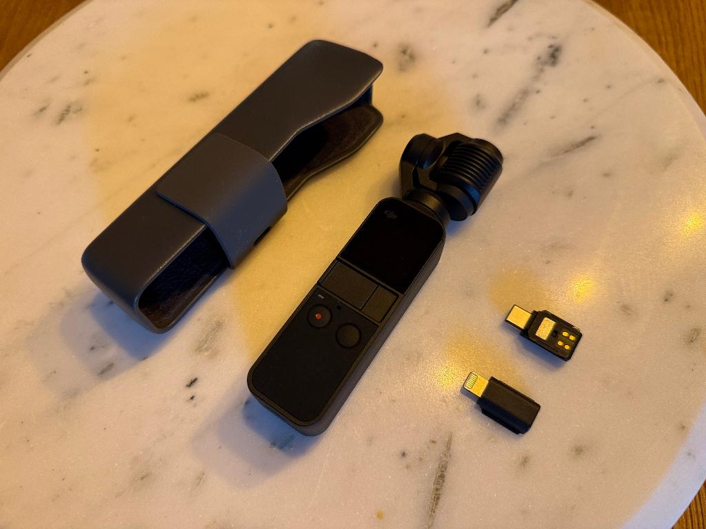 DJI Osmo Pocket (gen 1) — 4K gimbal camera — zonder SD-kaart, Ophalen of Verzenden, Zo goed als nieuw, Overige merken